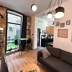 Apartamento Urban With Private Garden Near Andrassy