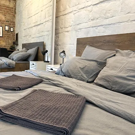 Apartamento Urban With Private Garden Near Andrassy Budapeste