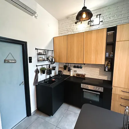 Apartmán Urban With Private Garden Near Andrassy *