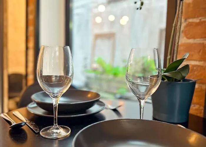 Urban With Private Garden Near Andrassy *