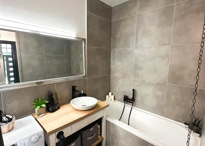 Appartamento Urban With Private Garden Near Andrassy *